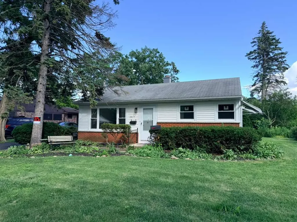 2814 Cardinal Drive Rolling Meadows IL 60008