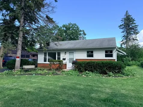 2814 Cardinal Drive Rolling Meadows IL 60008