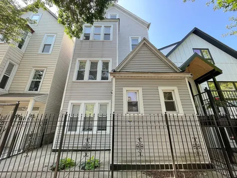 2541 West Cortland Street Chicago IL 60647