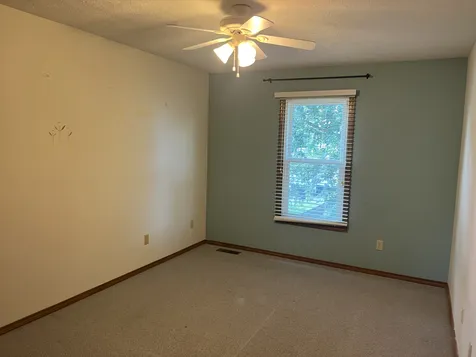 3132 Eagle Creek Drive Bloomington IL 61704