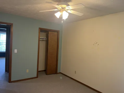 3132 Eagle Creek Drive Bloomington IL 61704