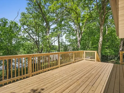 11602 Bend River Road Roscoe IL 61073