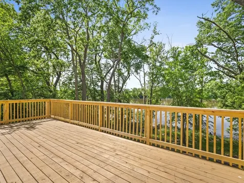 11602 Bend River Road Roscoe IL 61073