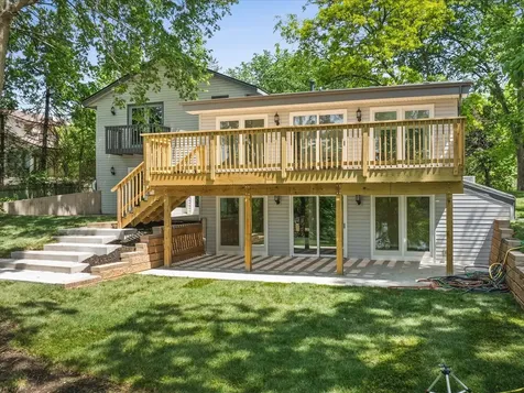 11602 Bend River Road Roscoe IL 61073