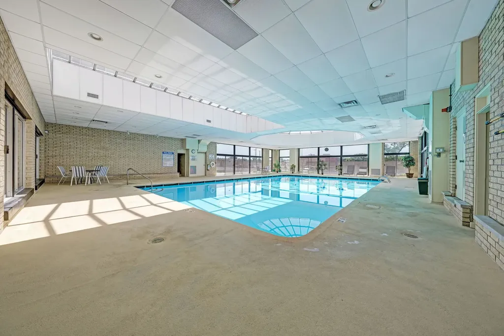 110 West Butterfield Road Elmhurst IL 60126