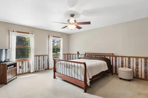 39W550 Deerpath Road Aurora IL 60506