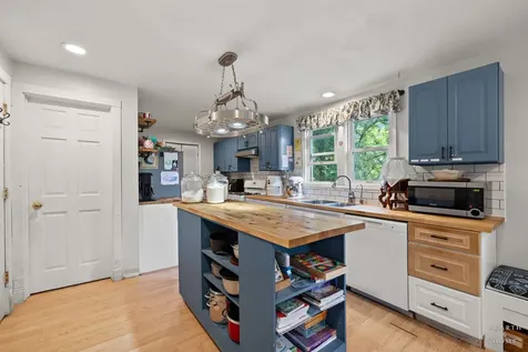614 Algonquin Road Fox River Grove IL 60021