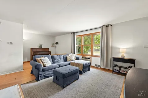 614 Algonquin Road Fox River Grove IL 60021