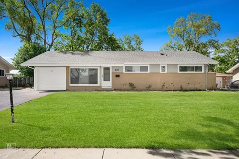 225 Bode Road Hoffman Estates IL 60169