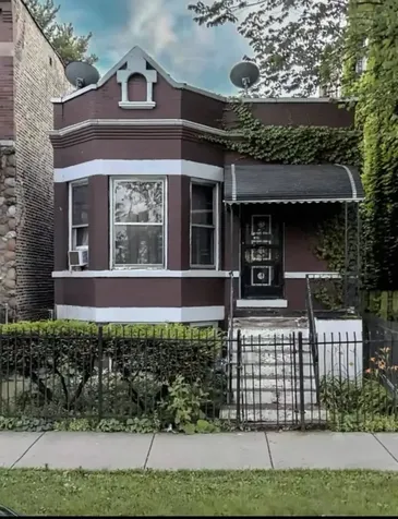 4849 West Gladys Avenue Chicago IL 60644