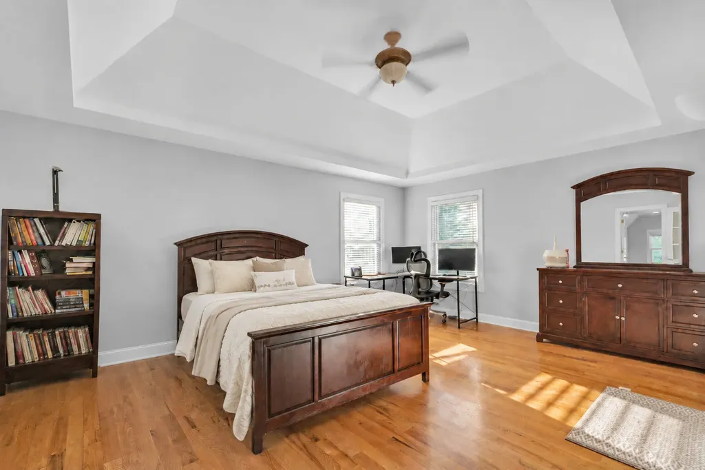 270 East Armitage Avenue Addison IL 60101