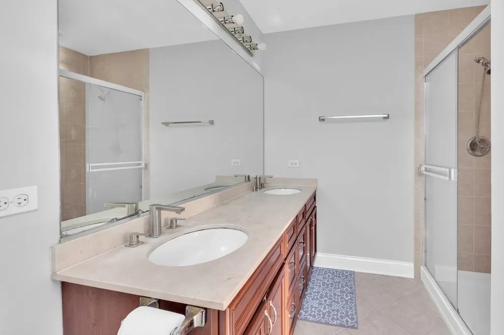 270 East Armitage Avenue Addison IL 60101
