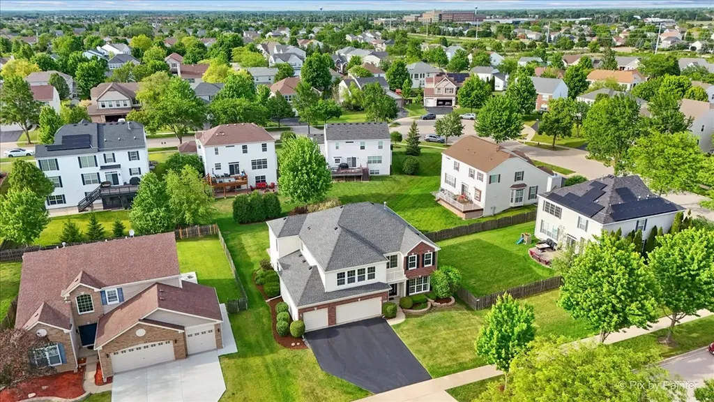 10710 Midwest Avenue Huntley IL 60142