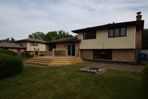 5110 137TH Street Crestwood IL 60418