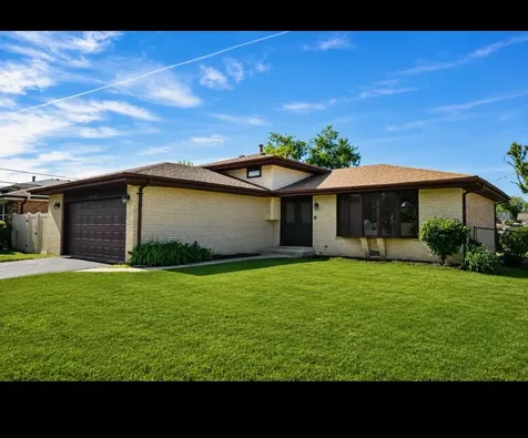 5110 137TH Street Crestwood IL 60418