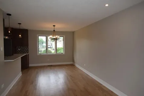 5110 137TH Street Crestwood IL 60418