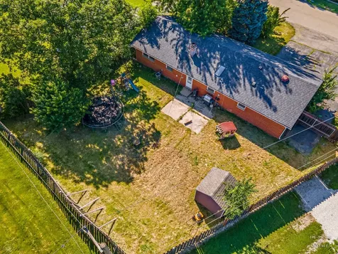 37137 North Summerfield Drive Lake Villa IL 60046