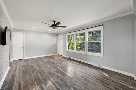 37137 North Summerfield Drive Lake Villa IL 60046
