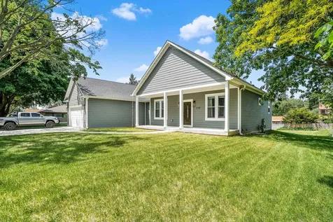 519 Wendt Avenue East Dundee IL 60118