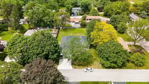519 Wendt Avenue East Dundee IL 60118