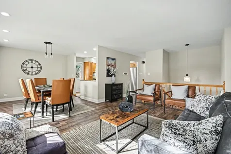 15405 James Drive Oak Forest IL 60452
