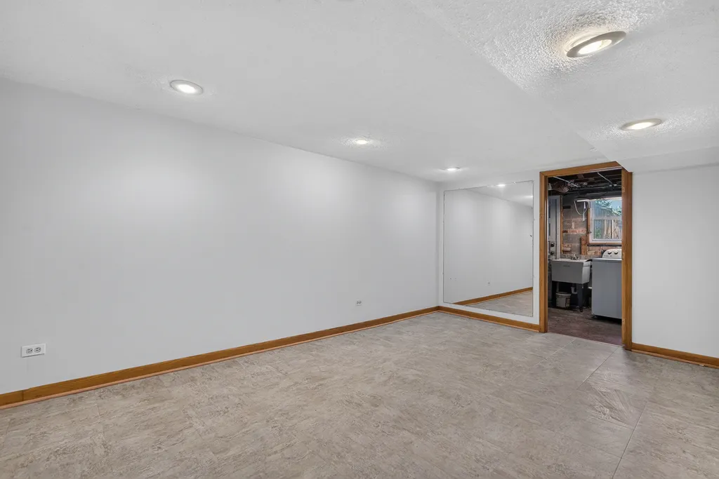 3119 Harrison Avenue Brookfield IL 60513