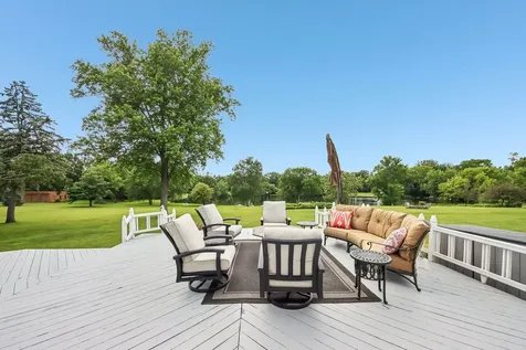 62 Dundee Lane Barrington IL 60010