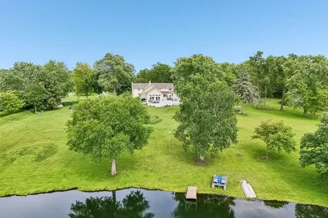 62 Dundee Lane Barrington IL 60010