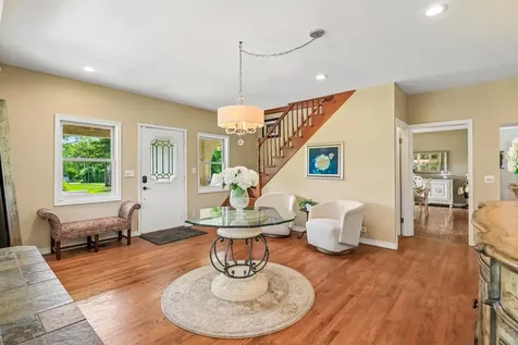 62 Dundee Lane Barrington IL 60010