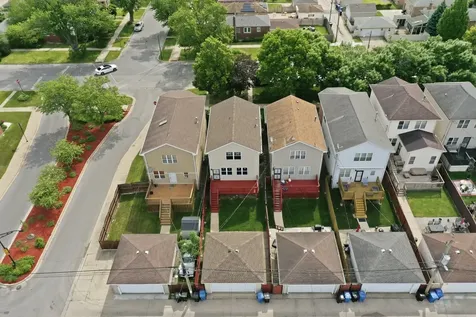 9004 South Indiana Avenue Chicago IL 60619