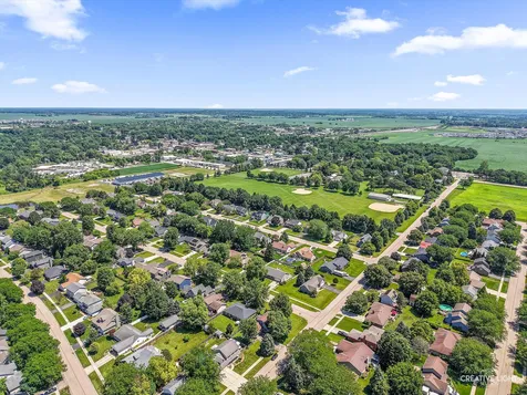 600 Stetzer Street Elburn IL 60119