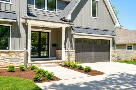 246 Holmes Avenue Clarendon Hills IL 60514