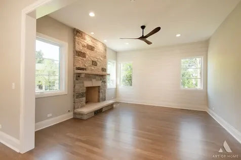 246 Holmes Avenue Clarendon Hills IL 60514