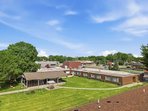2601 Woodlawn Road Sterling IL 61081