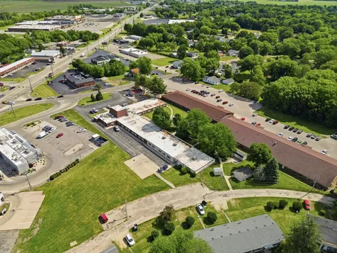 2601 Woodlawn Road Sterling IL 61081