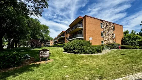 940 Holbrook Road Homewood IL 60430