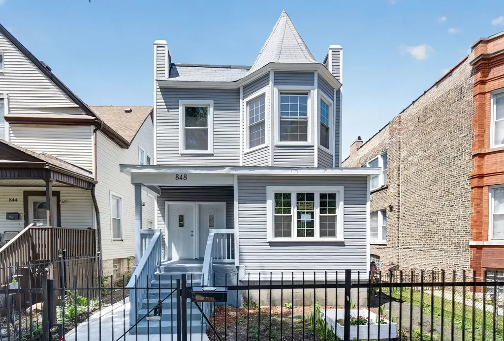 848 North Latrobe Avenue Chicago IL 60651
