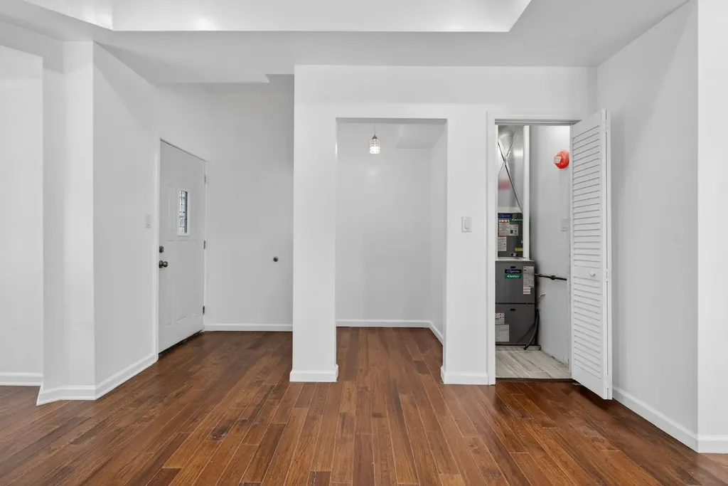 848 North Latrobe Avenue Chicago IL 60651