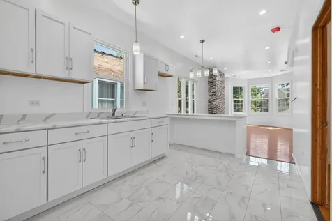 848 North Latrobe Avenue Chicago IL 60651