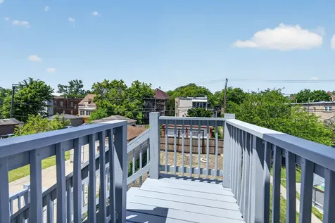 848 North Latrobe Avenue Chicago IL 60651