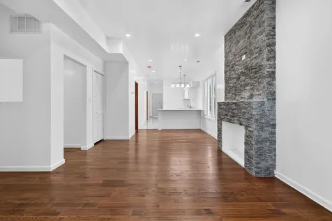 848 North Latrobe Avenue Chicago IL 60651