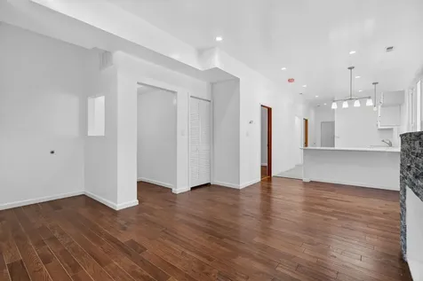 848 North Latrobe Avenue Chicago IL 60651