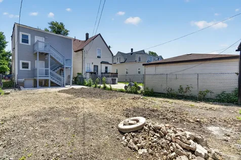 848 North Latrobe Avenue Chicago IL 60651