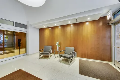 201 East Chestnut Street Chicago IL 60611
