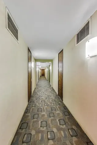 201 East Chestnut Street Chicago IL 60611