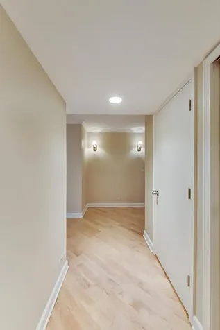 201 East Chestnut Street Chicago IL 60611