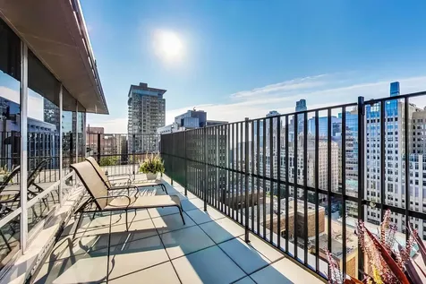 201 East Chestnut Street Chicago IL 60611