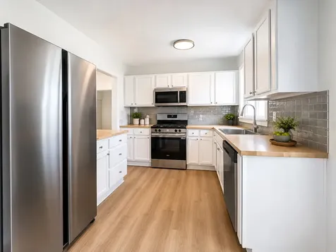 2707 Hampden Court Rockford IL 61107