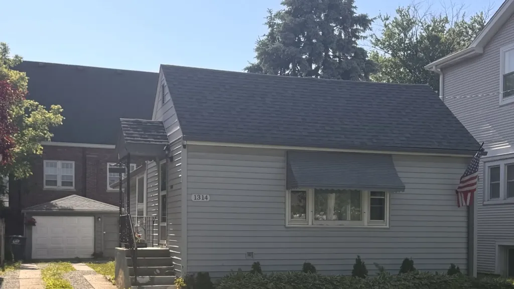 1314 South Cora Street Des Plaines IL 60018