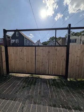 425 North Lawler Avenue Chicago IL 60644